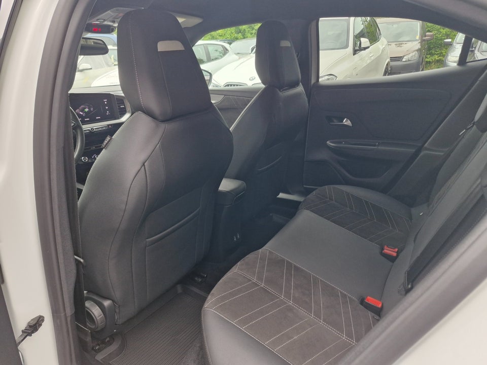 Opel Mokka-e 50 Elegance 5d