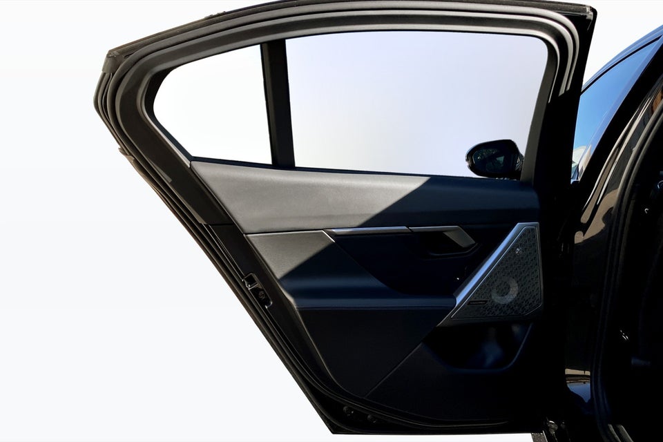 BMW i5 eDrive40 Fully Charged M-Sport 4d