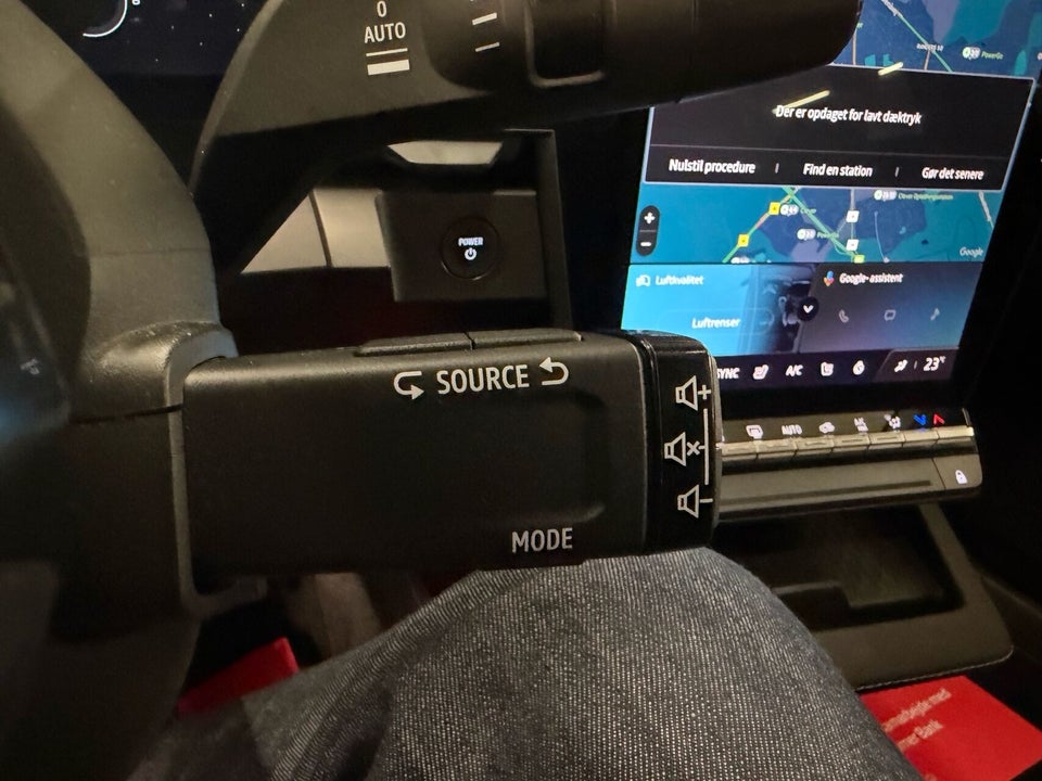 Renault Megane E-Tech 40 Equilibre 5d