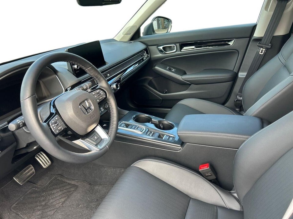 Honda Civic 2,0 e:HEV Advance eCVT 5d
