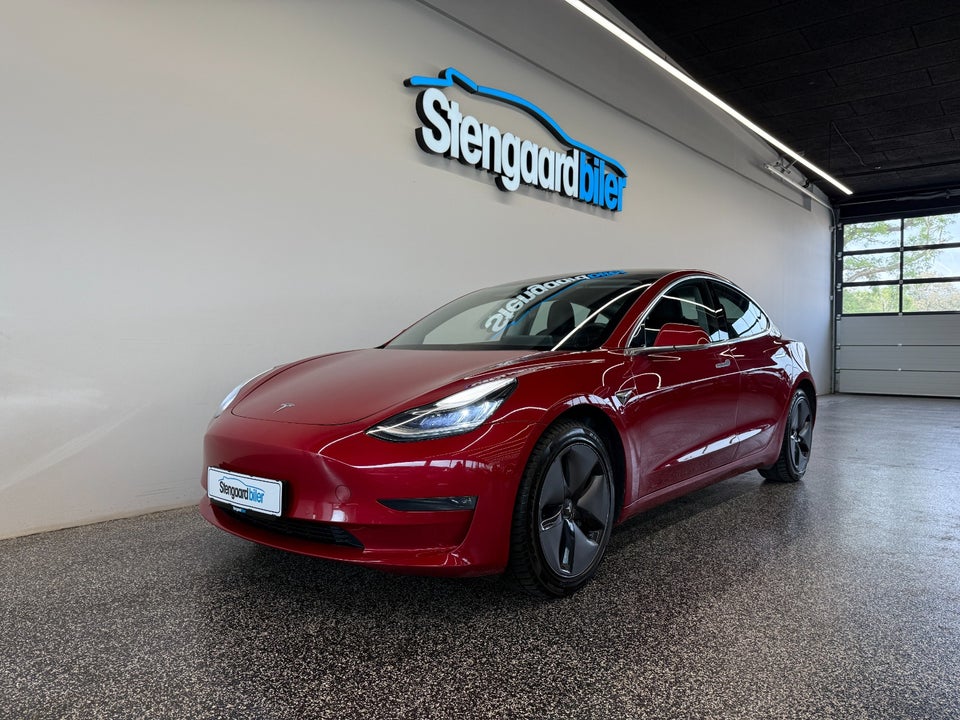 Tesla Model 3 Long Range AWD 4d