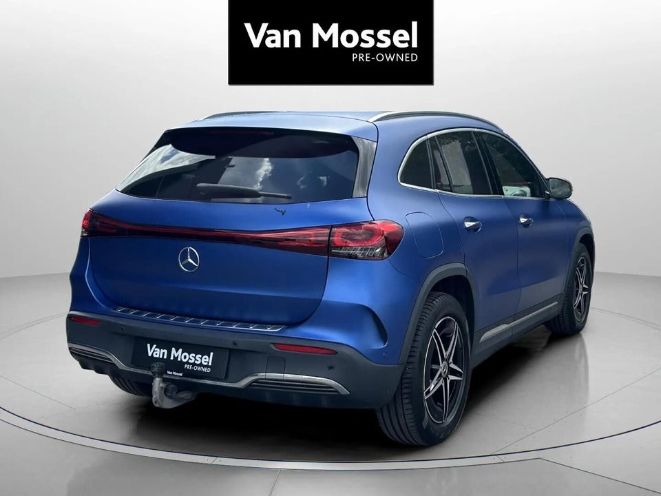 Mercedes EQA350 AMG Line 4Matic 5d