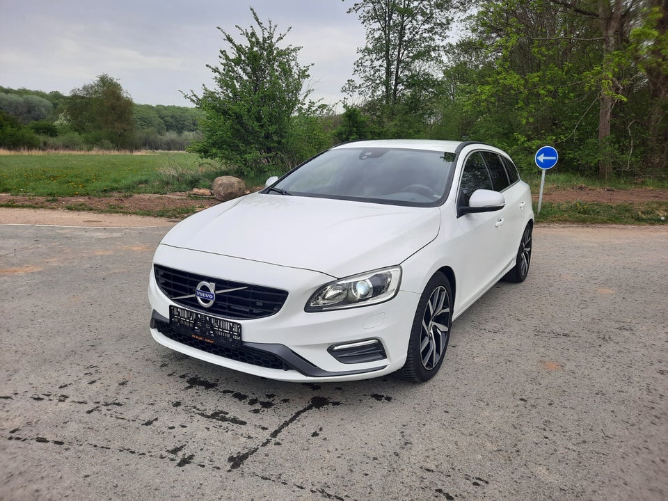 Volvo V60 2,0 D4 190 R-Design aut. 5d
