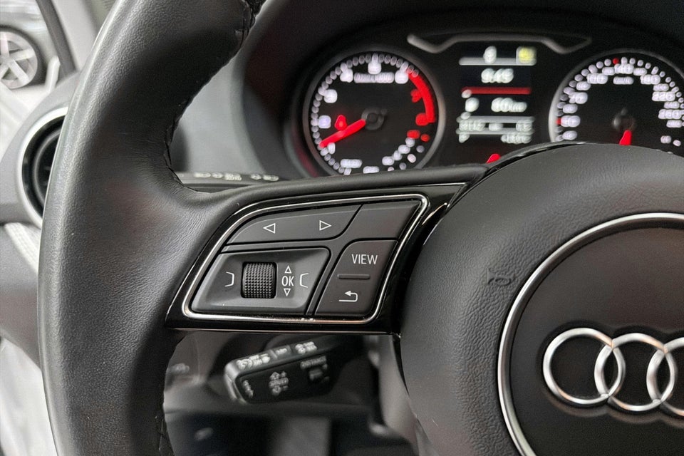 Audi Q2 35 TFSi Prestige S-tr. 5d
