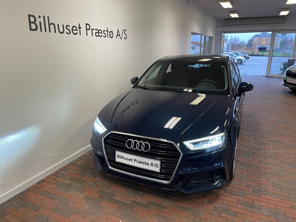 Audi A3 30 TDi Sport Limited Sportback S-tr. 5d