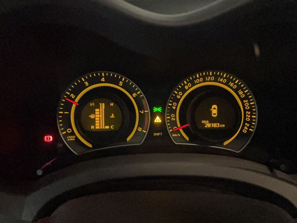 Toyota Auris 1,6 Luna+ 5d