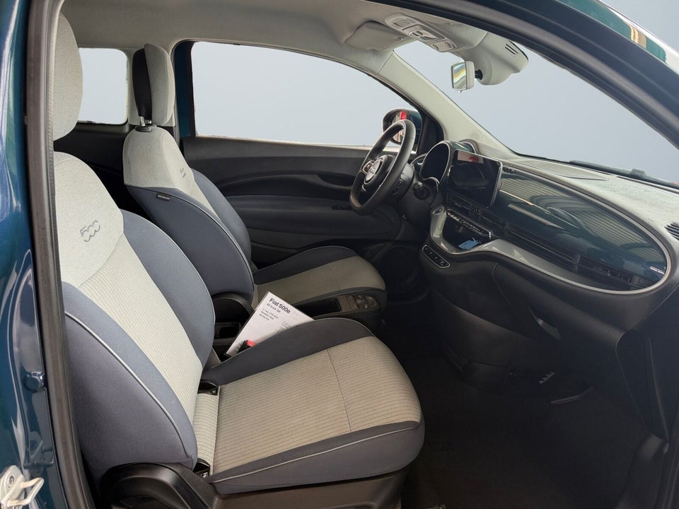 Fiat 500e 42 Icon 3d