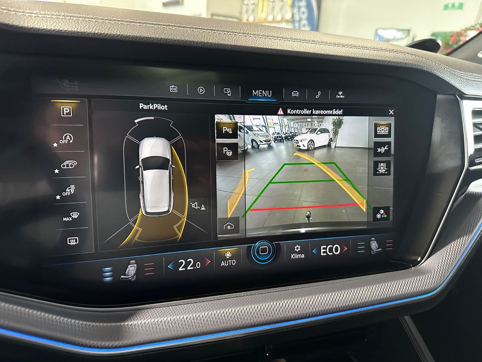 VW Touareg 3,0 TDi 286 R-line aut. 4Motion 5d