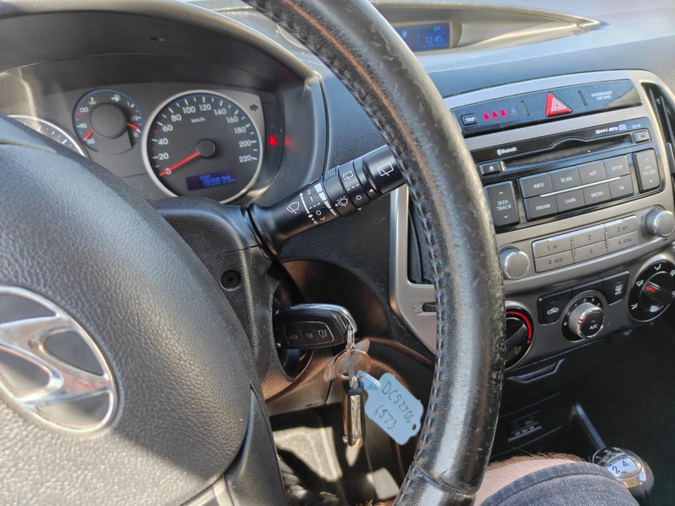 Hyundai i20 1,25 Classic XTR 5d