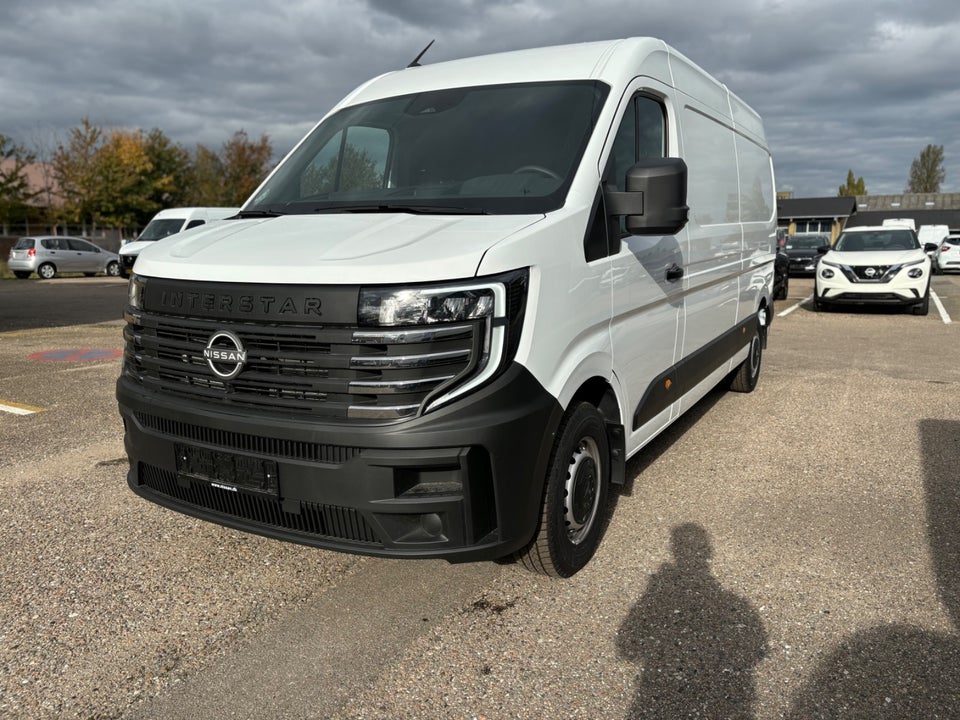 Nissan Interstar 2,0 dCi 150 L3H2 N-Connecta Van