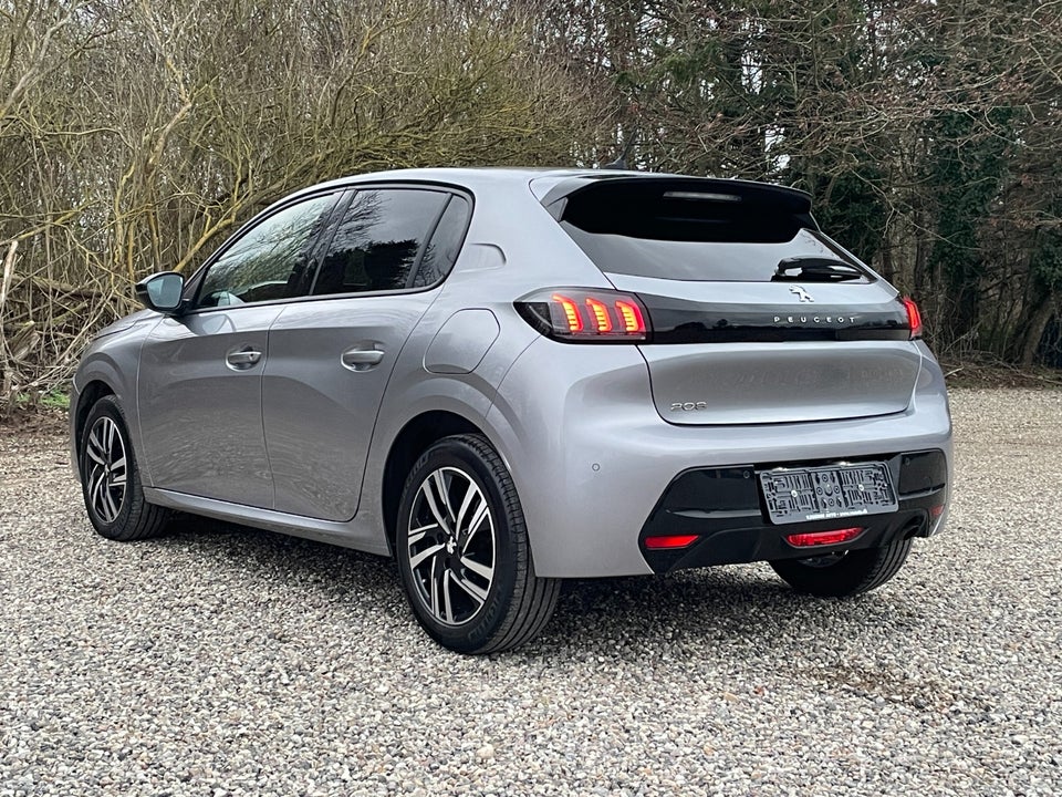 Peugeot 208 1,2 PureTech 100 Allure 5d