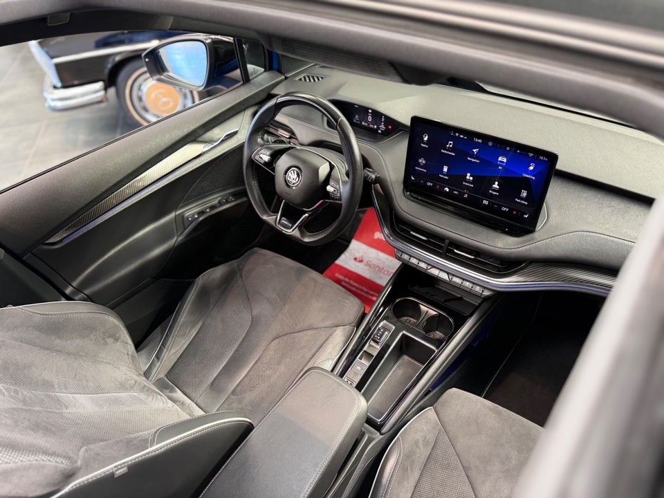 Skoda Enyaq 80 iV Sportline Maxx 5d