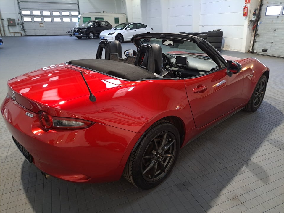 Mazda MX-5 1,5 SkyActiv-G 131 Roadster Edition 2d