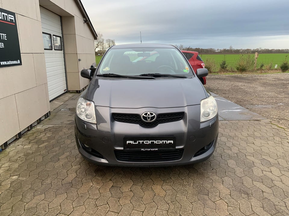 Toyota Auris 1,6 Luna 5d