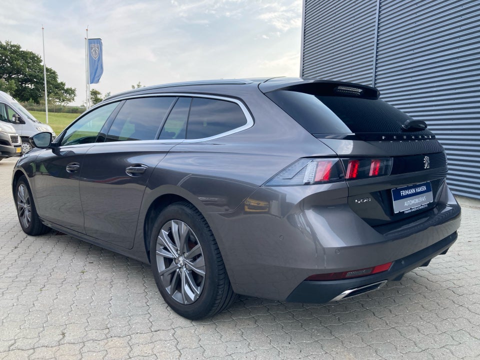 Peugeot 508 1,5 BlueHDi 130 Allure SW 5d