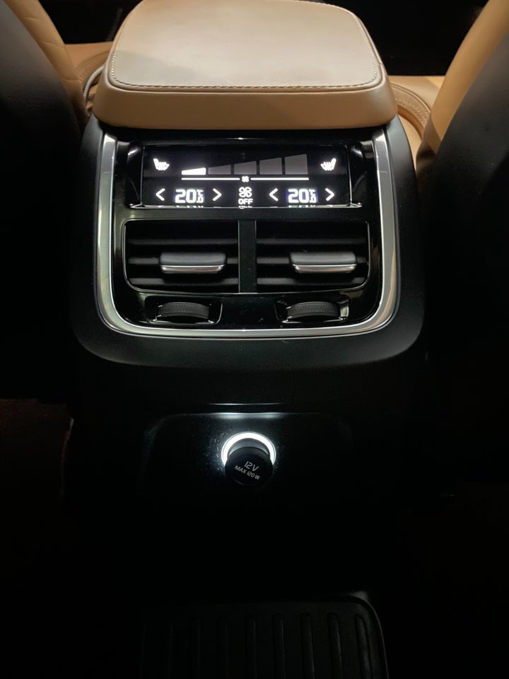 Volvo XC90 2,0 T8 407 Inscription aut. AWD 7prs 5d