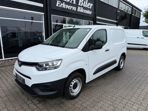 Toyota ProAce City, modelår 2023, 44,000 km