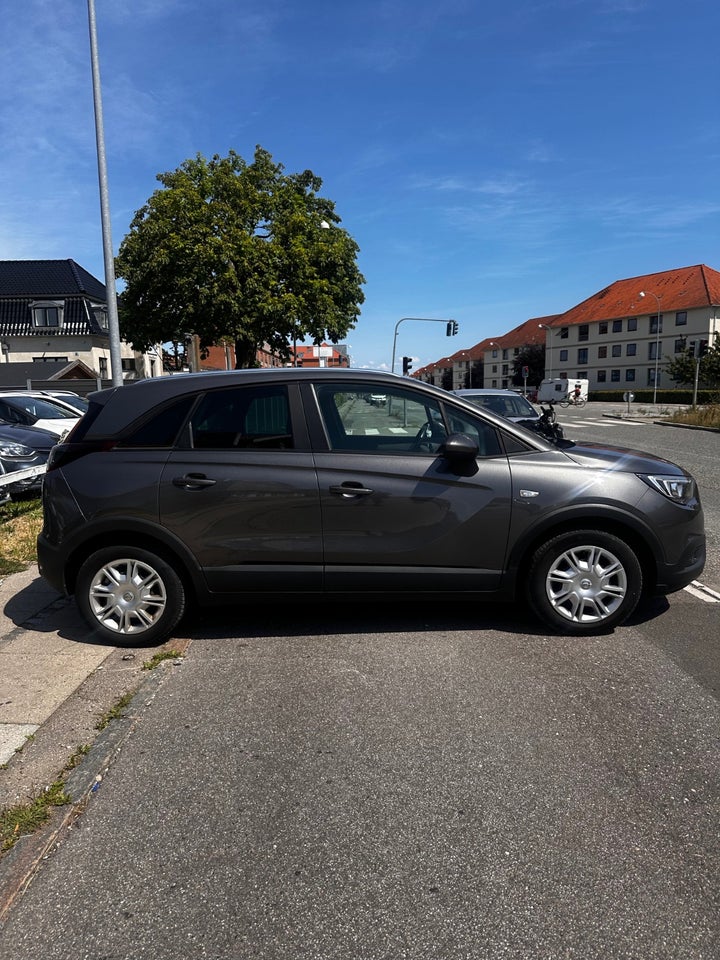 Opel Crossland X 1,2 Excite 5d