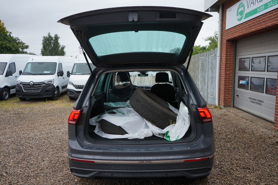 VW Tiguan 2,0 TDi 150 Life DSG Van 5d