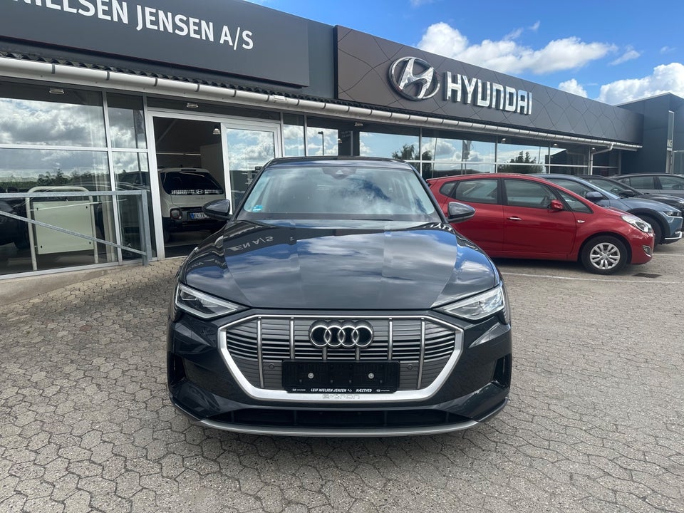 Audi e-tron 55 Advanced Sportback quattro 5d