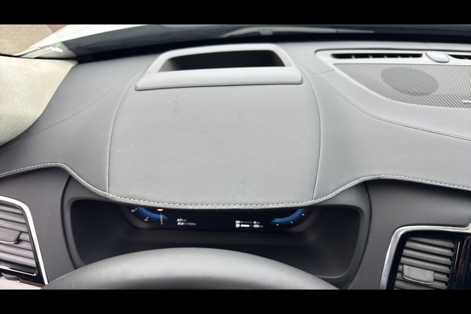 Volvo XC90 2,0 T8 ReCharge Ultimate Dark aut. AWD 7prs 5d