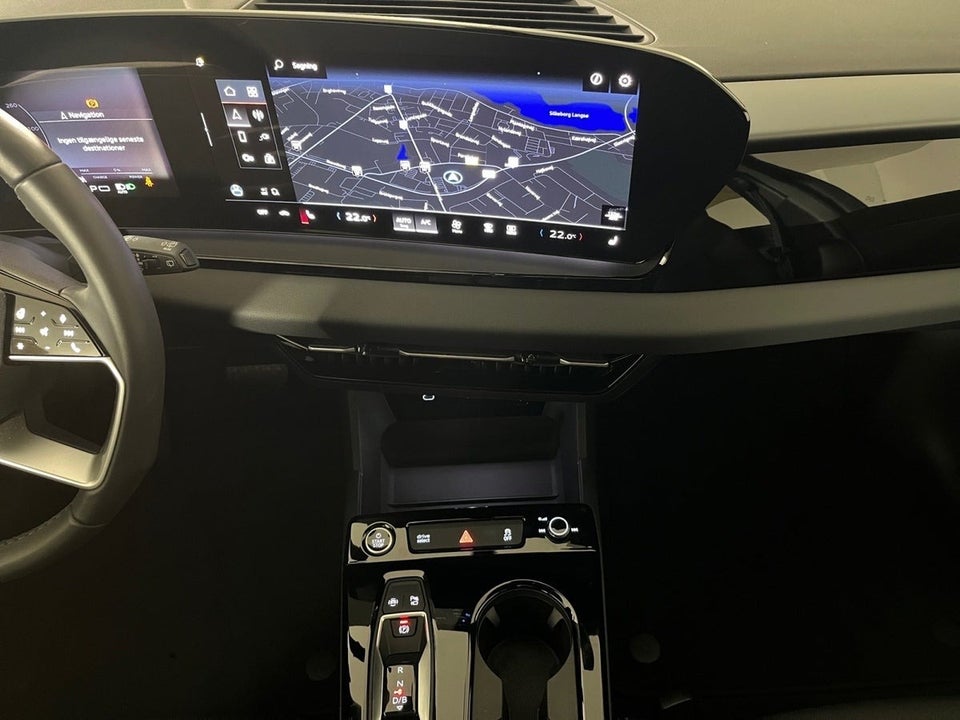 Audi Q6 e-tron Progress performance 5d
