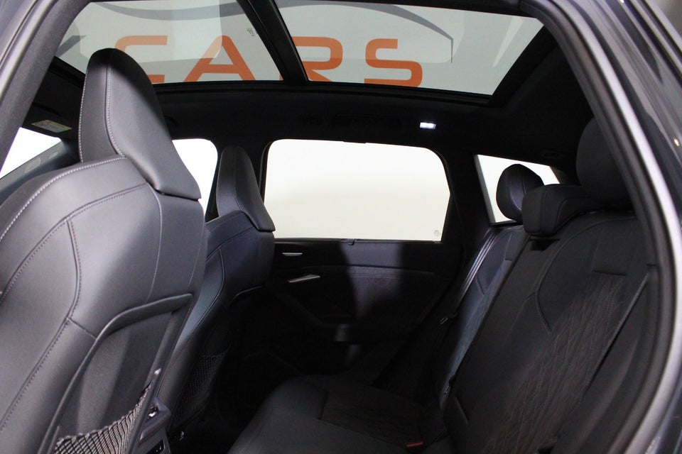 Audi Q6 e-tron S-line performance 5d