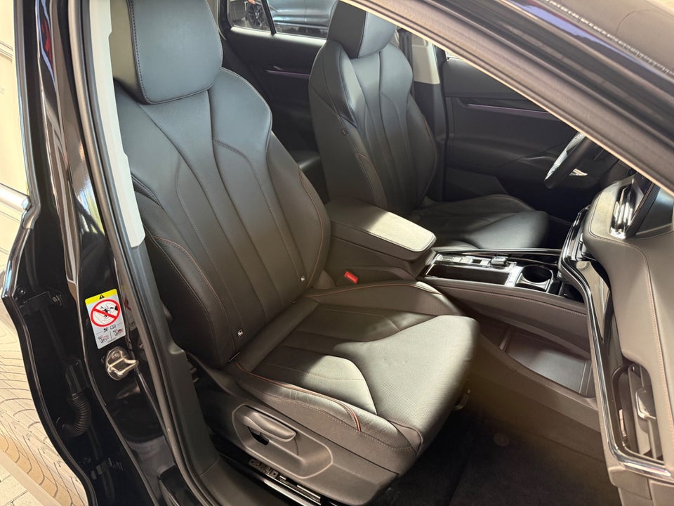 Skoda Enyaq 80 iV Suite 5d