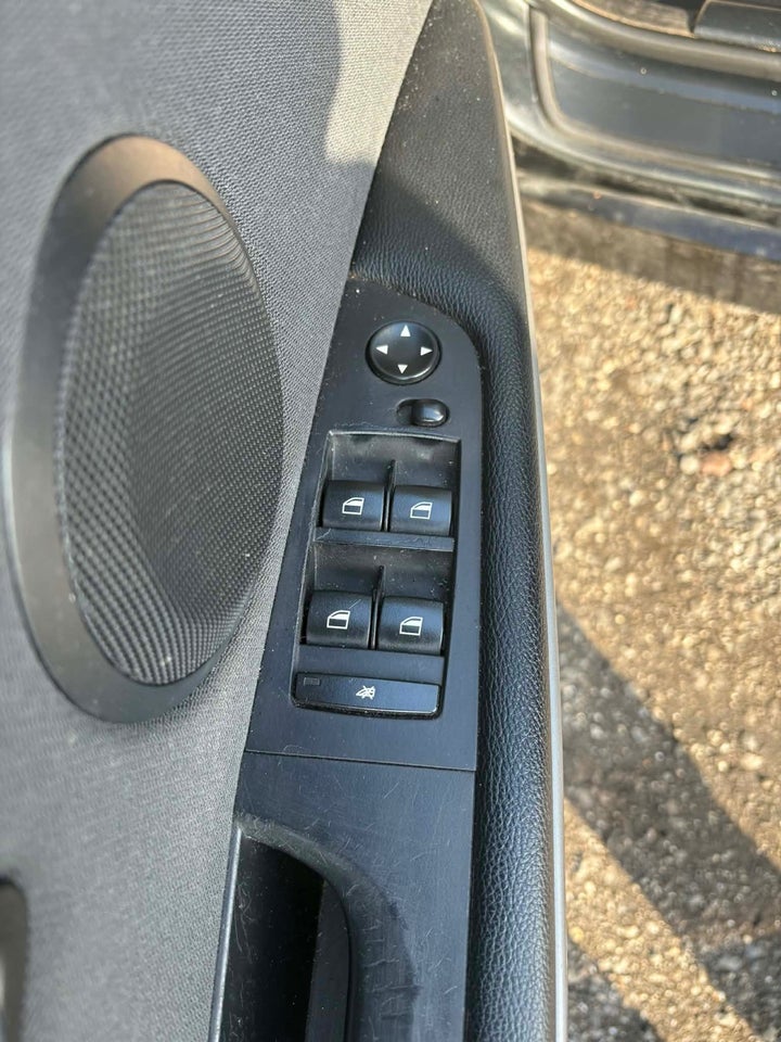 BMW 320d 2,0 Touring 5d