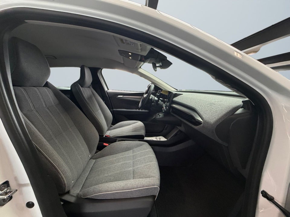 Renault Megane E-Tech 40 Equilibre 5d