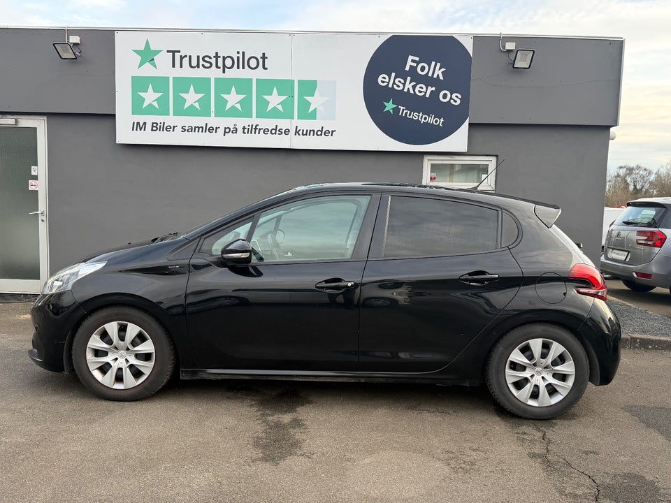Peugeot 208 1,5 BlueHDi 100 Allure Sky 5d