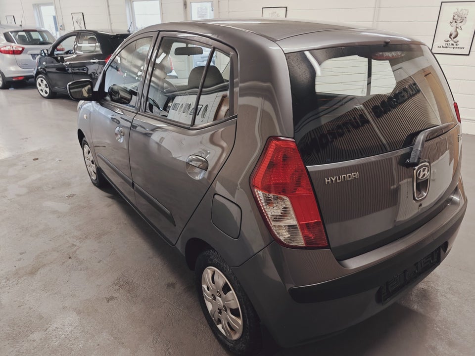 Hyundai i10 1,1 Comfort 5d