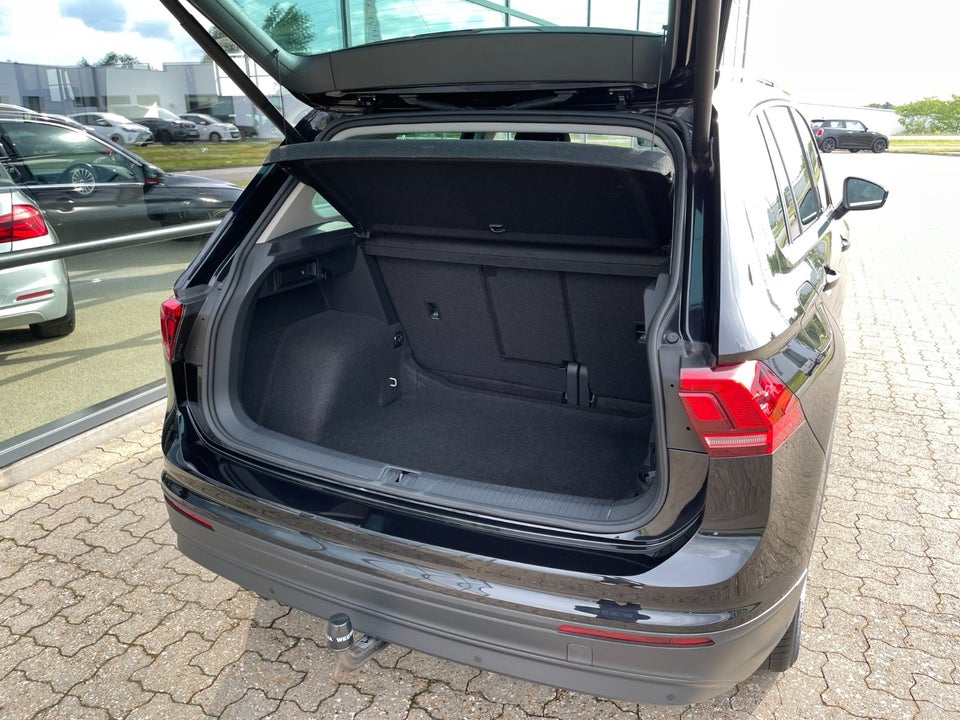 VW Tiguan 2,0 TDi 150 IQ.Drive DSG 5d