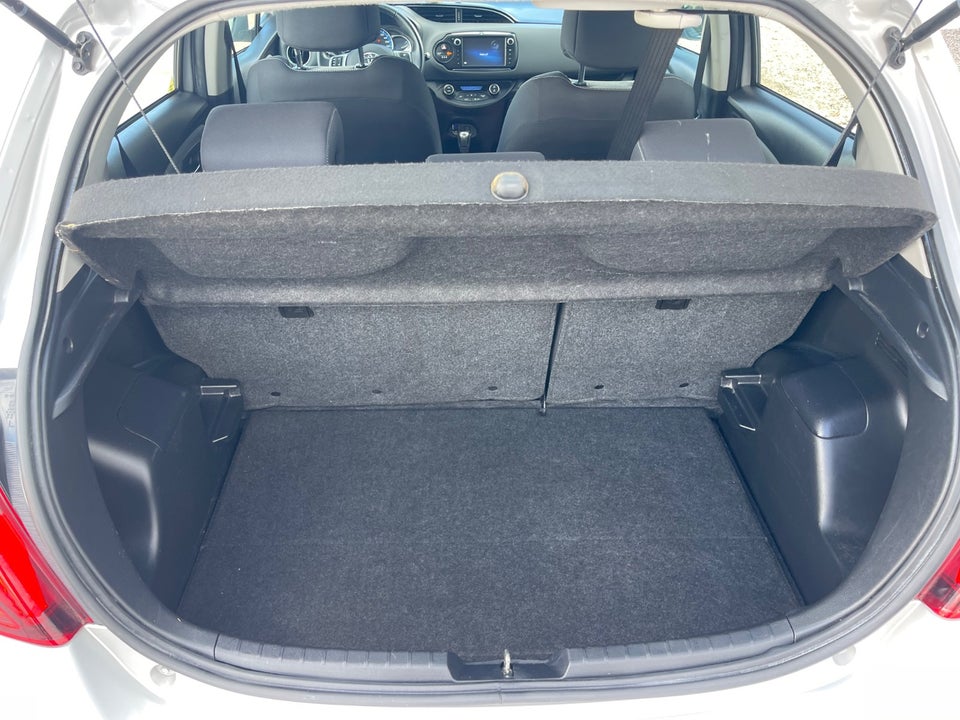 Toyota Yaris 1,5 Hybrid H2 e-CVT 5d