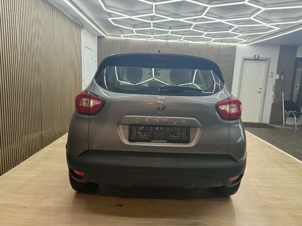 Renault Captur 1,5 dCi 90 Expression 5d