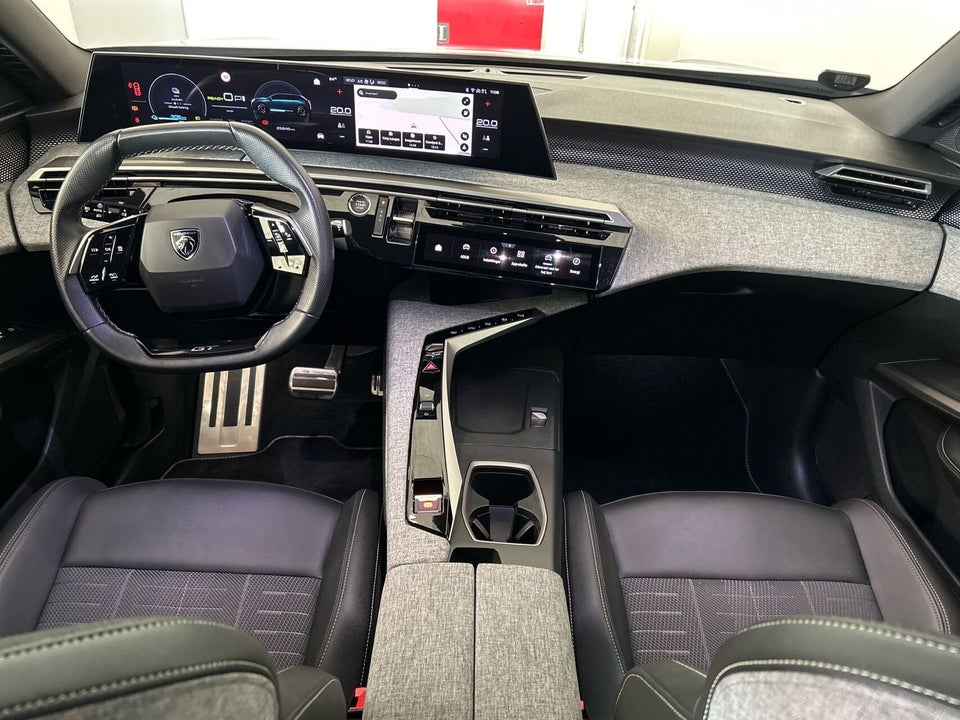 Peugeot e-5008 77 GT Pack 7prs 5d