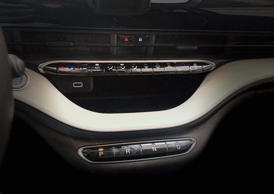 Fiat 500e 24 Action 3d