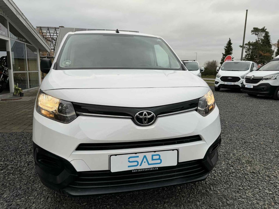 Toyota ProAce City 1,5 D 102 Long Comfort 6d