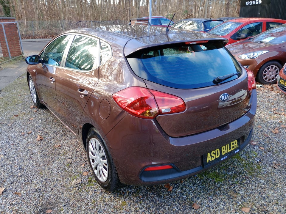 Kia Ceed 1,4 CVVT Active 5d
