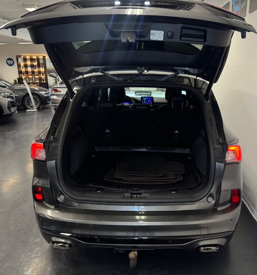 Ford Kuga 2,5 PHEV ST-Line X CVT 5d