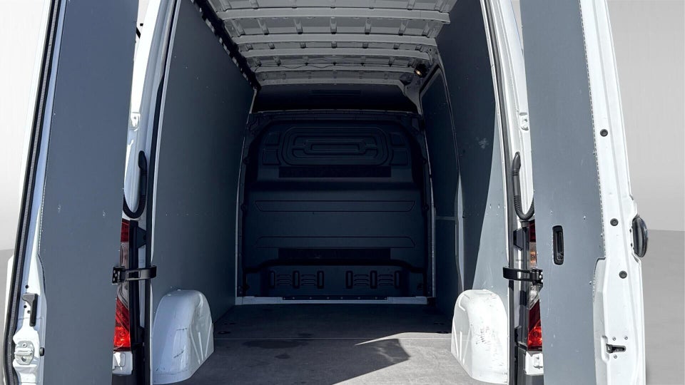 Mercedes Sprinter 215 2,0 CDi A2 Kassevogn aut. FWD