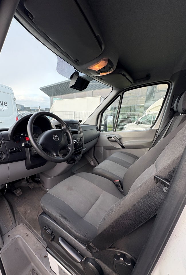 VW Crafter 2,0 TDi 163 Alukasse m/lift L 2d