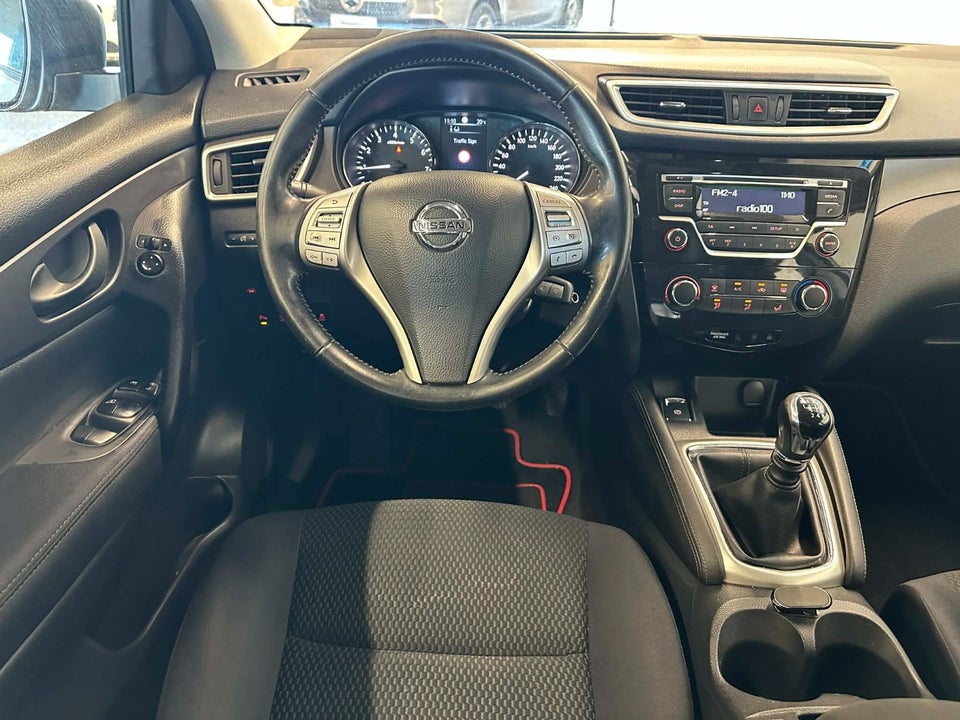 Nissan Qashqai 1,2 Dig-T 115 Acenta 5d