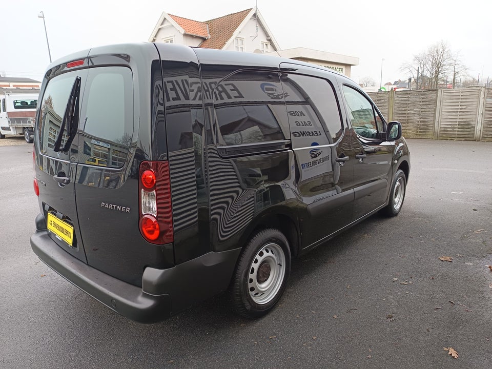 Peugeot Partner 1,6 BlueHDi 100 L2 ESG Flex Van 5d