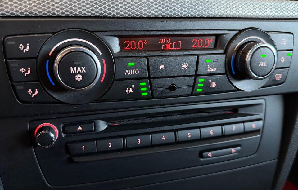 BMW 320d 2,0 Coupé M-Sport aut. 2d