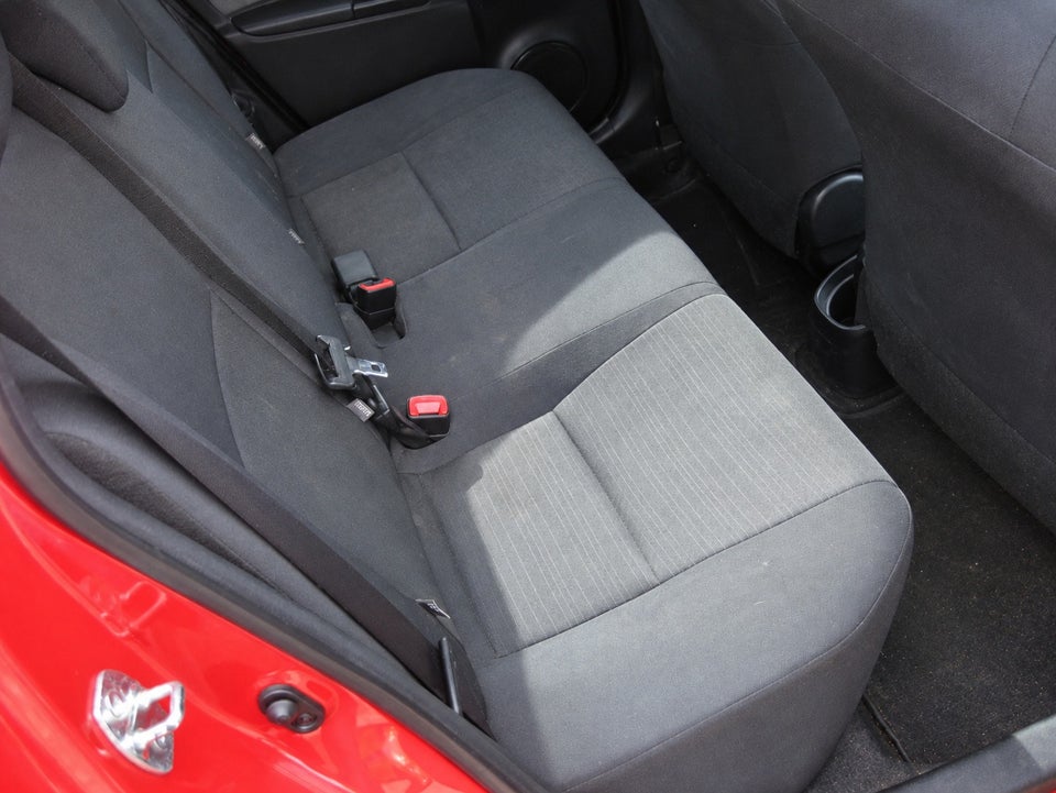 Toyota Yaris 1,0 VVT-i T1 Style 5d