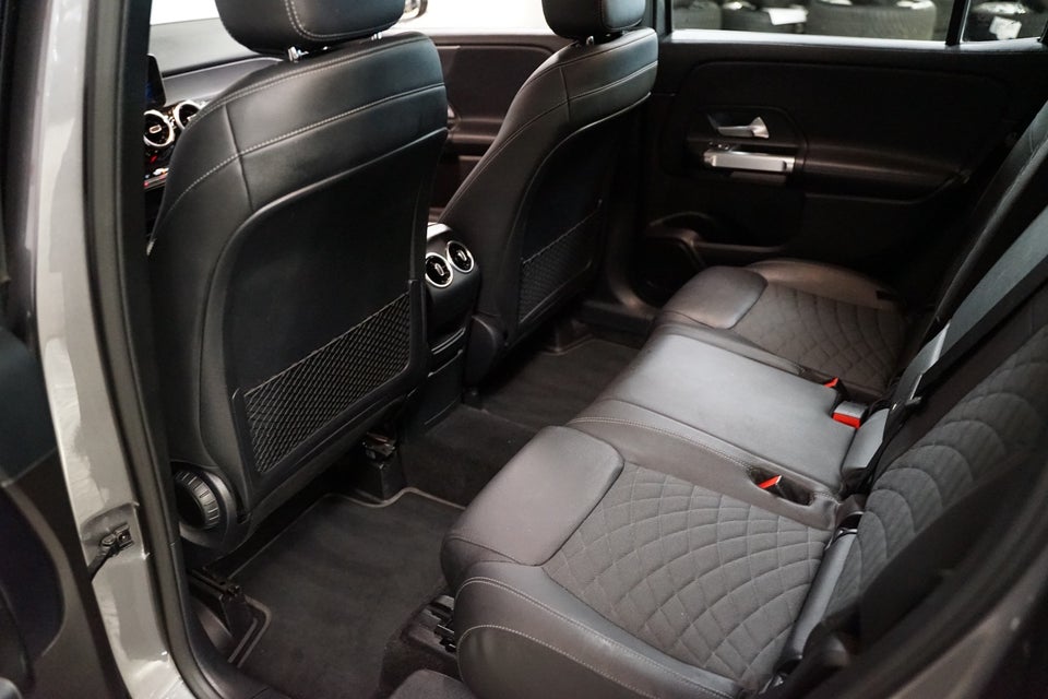 Mercedes GLB200 1,3 Progressive aut. 5d