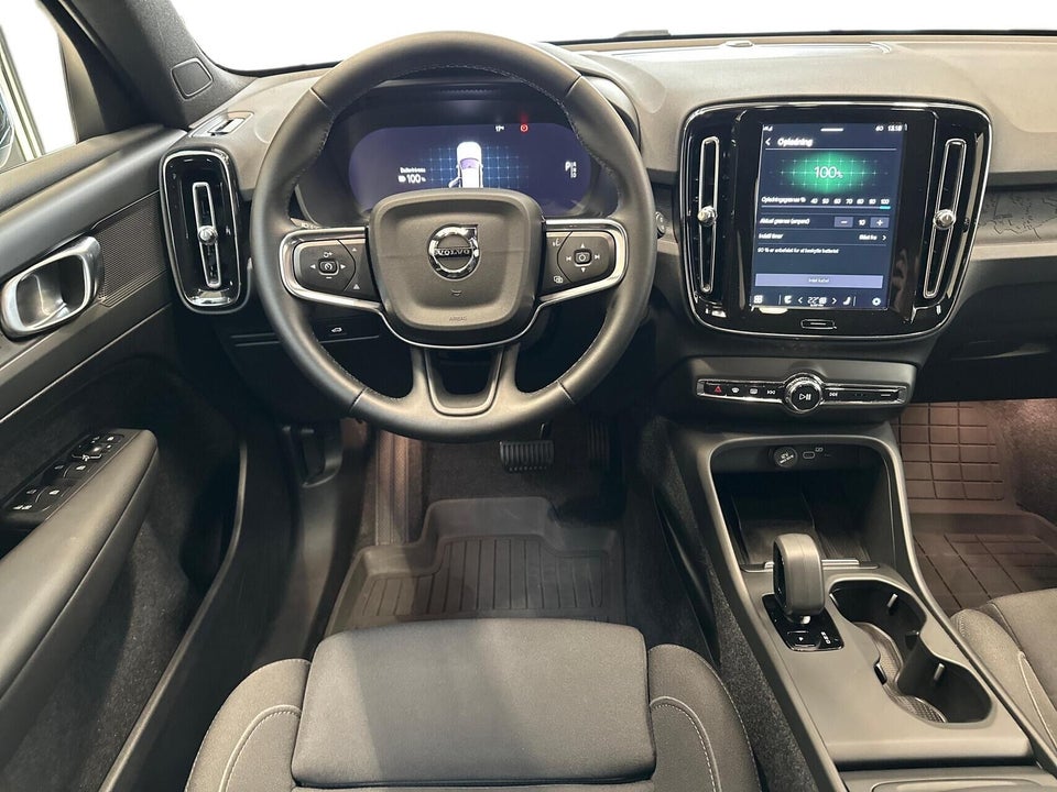 Volvo EX40 Extended Range Core 5d