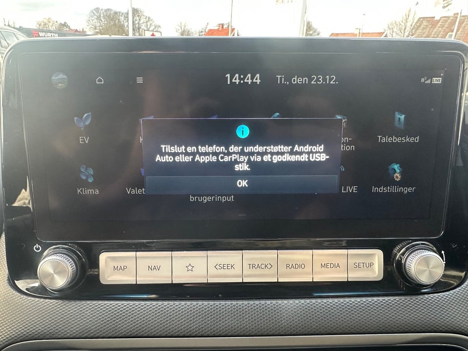 Hyundai Kona 64 EV Ultimate 5d