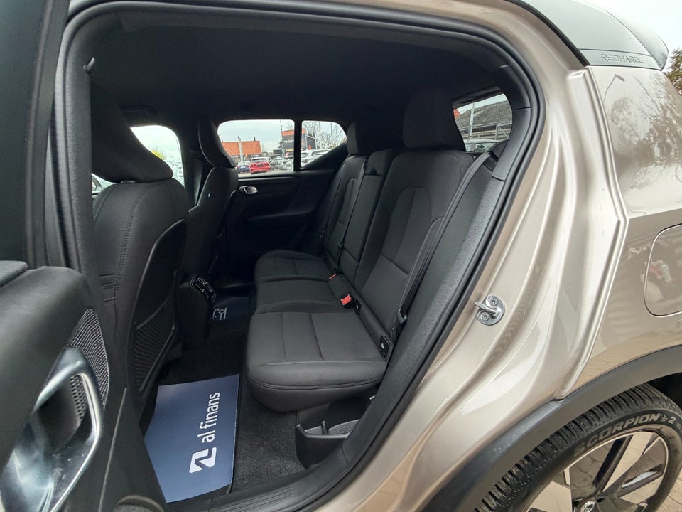 Volvo XC40 ReCharge Extended Range Core 5d